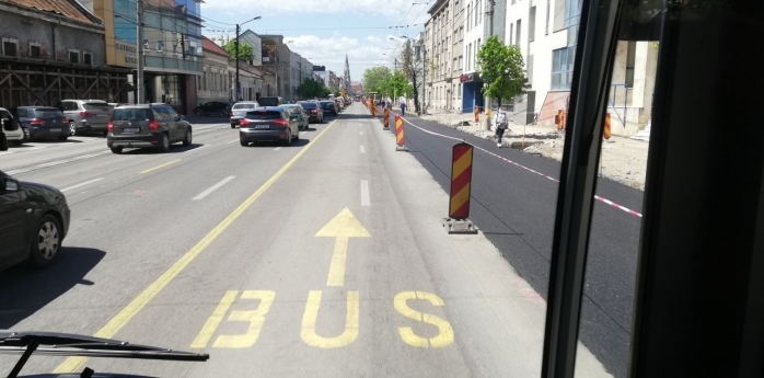 ATENȚIE șoferi! Încep lucrările pe benzile de autobuz de pe Bulevardul 21 Decembrie 1989